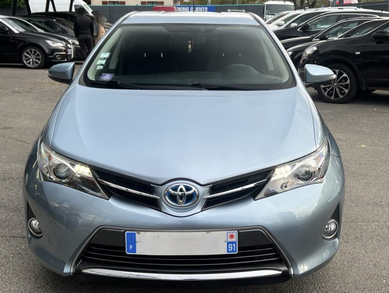 TOYOTA AURIS HYBRID HSD 1.8 VVT-i 136 Cv BOITE AUTO CAMERA RECUL CRIT AIR 1 - GARANTIE 1 AN