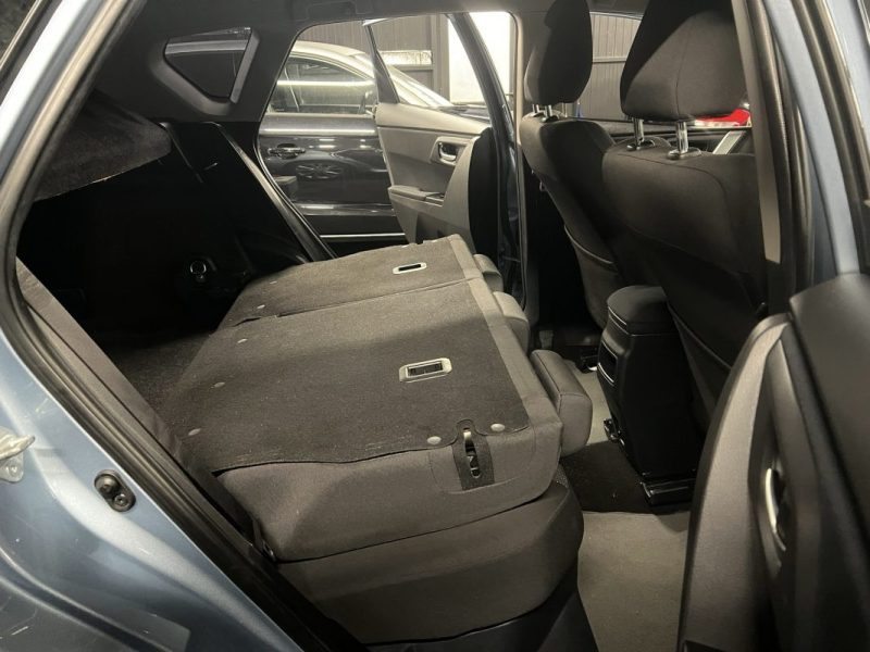 TOYOTA AURIS HYBRID HSD 1.8 VVT-i 136 Cv BOITE AUTO CAMERA RECUL CRIT AIR 1 - GARANTIE 1 AN