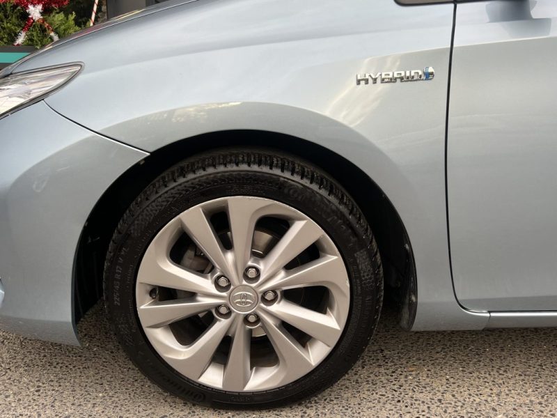 TOYOTA AURIS HYBRID HSD 1.8 VVT-i 136 Cv BOITE AUTO CAMERA RECUL CRIT AIR 1 - GARANTIE 1 AN