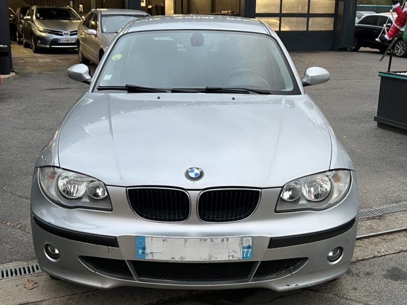 BMW SERIE 1 E87 128i 2.0 130 Cv VENTE EN L ETAT / FRAIS MECANIQUES A PREVOIR LIRE L ANNONCE
