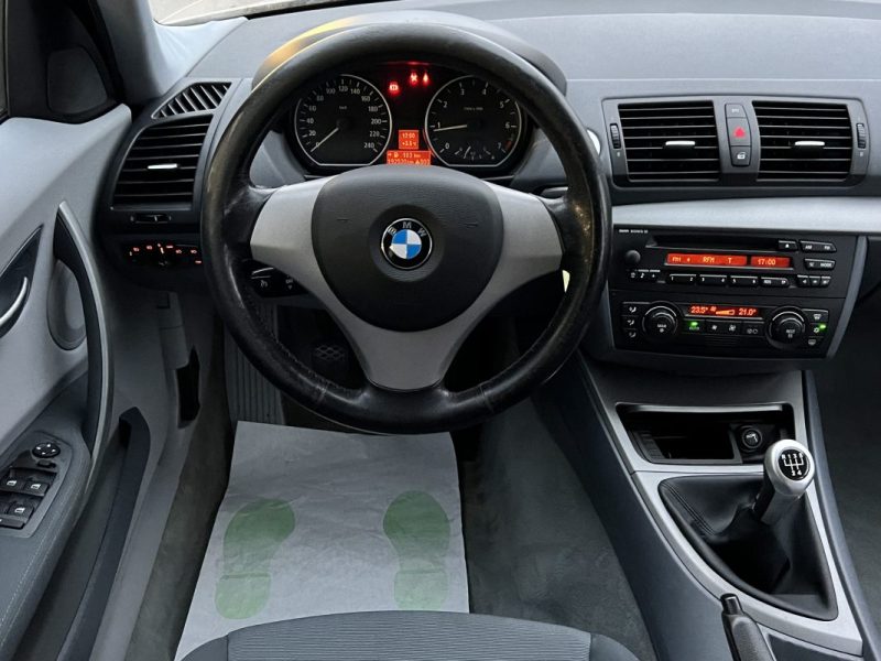 BMW SERIE 1 E87 128i 2.0 130 Cv VENTE EN L ETAT / FRAIS MECANIQUES A PREVOIR LIRE L ANNONCE