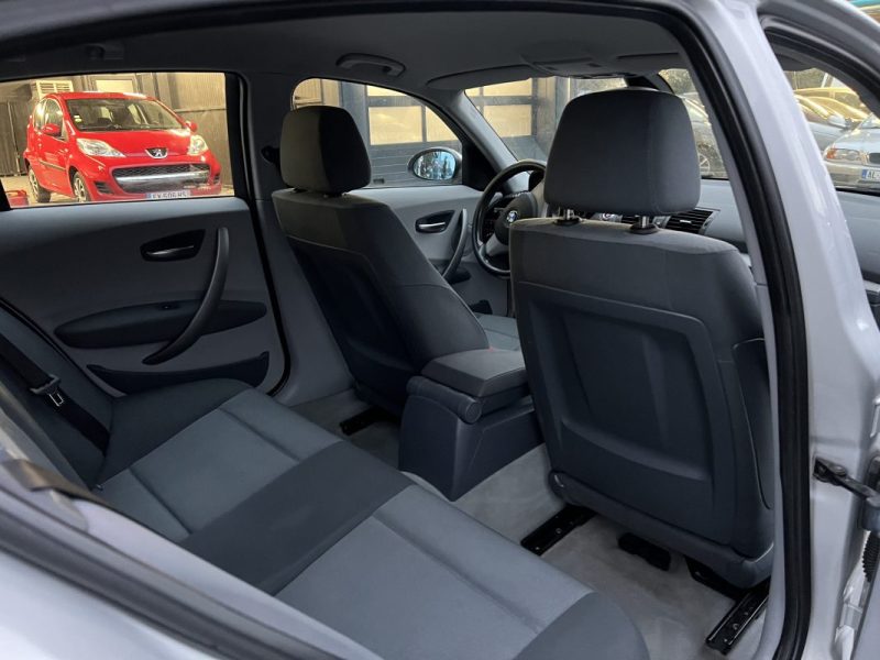 BMW SERIE 1 E87 128i 2.0 130 Cv VENTE EN L ETAT / FRAIS MECANIQUES A PREVOIR LIRE L ANNONCE