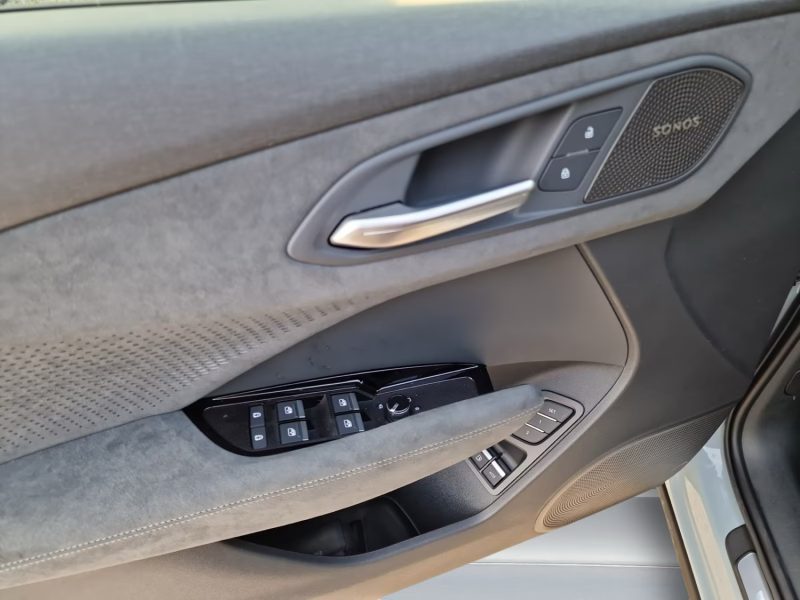  AUDI Q3 e-hybrid 2x S line MATRIX Tech-pro Pano 20" / 1000€ PAR MOIS 