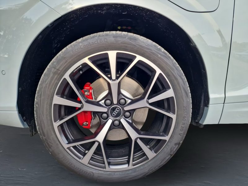  AUDI Q3 e-hybrid 2x S line MATRIX Tech-pro Pano 20" / 1000€ PAR MOIS 