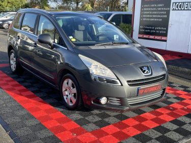 PEUGEOT 5008 1.6 HDI   110 CV  GARANTIE 3/12 MOIS 1.6 HDI 2012