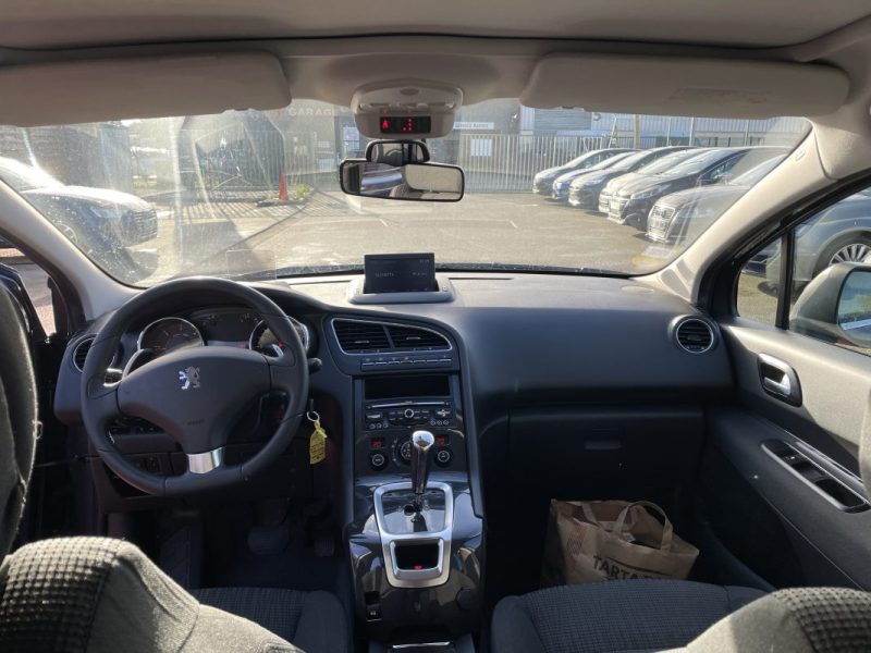 PEUGEOT 5008 1.6 HDI   110 CV  GARANTIE 3/12 MOIS 1.6 HDI 2012