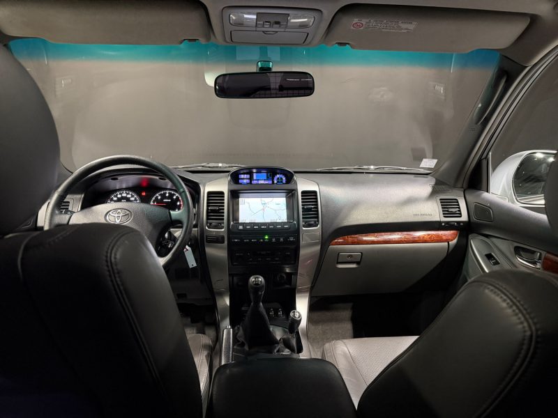 TOYOTA LAND CRUISER  3.0 D-4D 2004