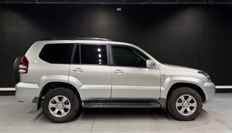 TOYOTA LAND CRUISER  3.0 D-4D 2004