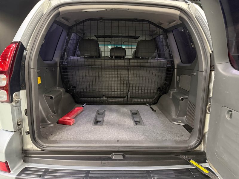 TOYOTA LAND CRUISER  3.0 D-4D 2004