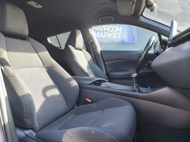 TOYOTA C-HR 1.2 TURBO 116CH DYNAMIC 2WD 2017