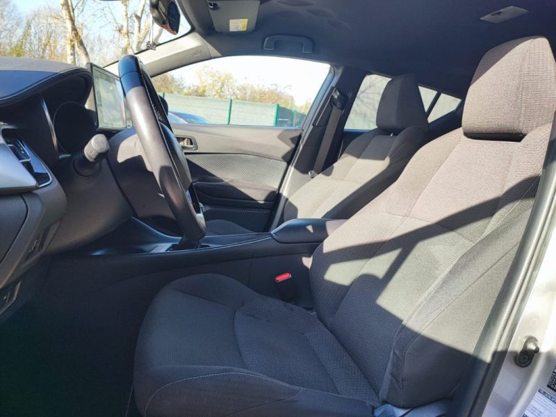 TOYOTA C-HR 1.2 TURBO 116CH DYNAMIC 2WD 2017