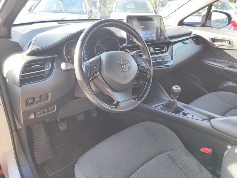 TOYOTA C-HR 1.2 TURBO 116CH DYNAMIC 2WD 2017