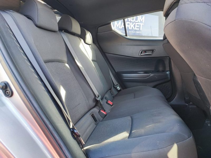 TOYOTA C-HR 1.2 TURBO 116CH DYNAMIC 2WD 2017