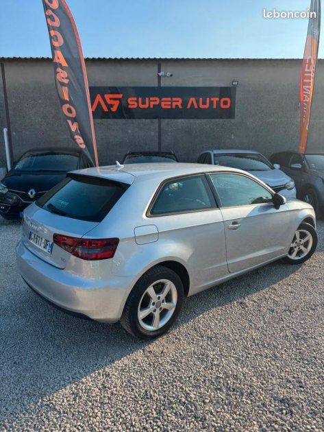 AUDI A3 1.6 TDI 105CH FAP AMBITION S TRONIC 7 3P 2013