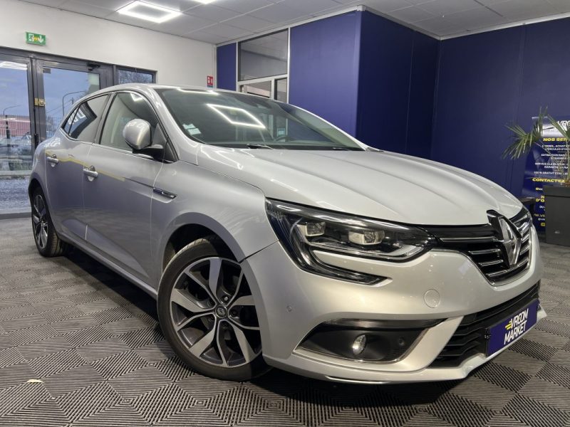 Renault Megane IV 1.6 dCi 130ch Energy Intens - Moteur a chaine / Éclairage d'ambiance / Caméra