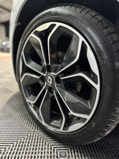 Renault Clio IV 1.5 dCi 90ch EDC Edition One - 162 000km - 2016 - LED avant/ar - Distribution neuve