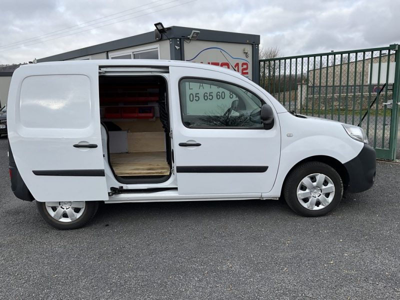 RENAULT KANGOO II 1.5 BLUE DCI 95 CV BUSINESS *TVA RÉCUPÉRABLE