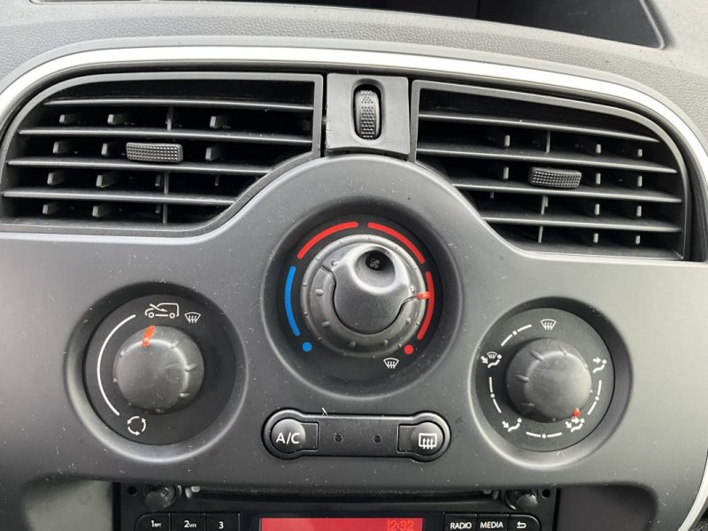 RENAULT KANGOO II 1.5 BLUE DCI 95 CV BUSINESS *TVA RÉCUPÉRABLE