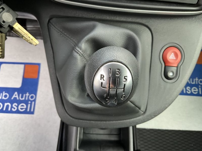 RENAULT KANGOO II 1.5 BLUE DCI 95 CV BUSINESS *TVA RÉCUPÉRABLE