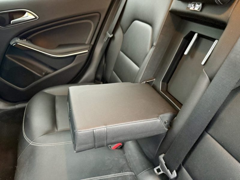 MERCEDES GLA 180D 109CH INTUITION 7G-DCT 2018