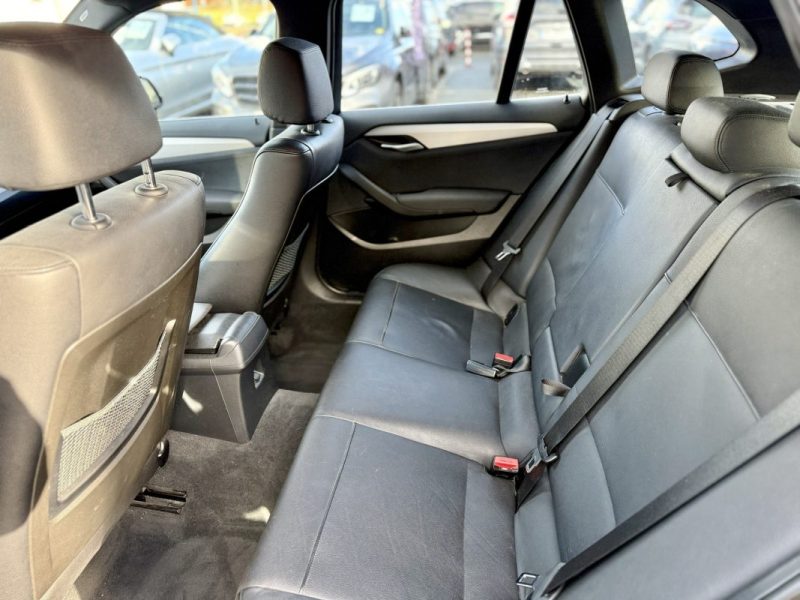 B.M.W. X1 S DRIVE 18D 143 LOUNGE undefined