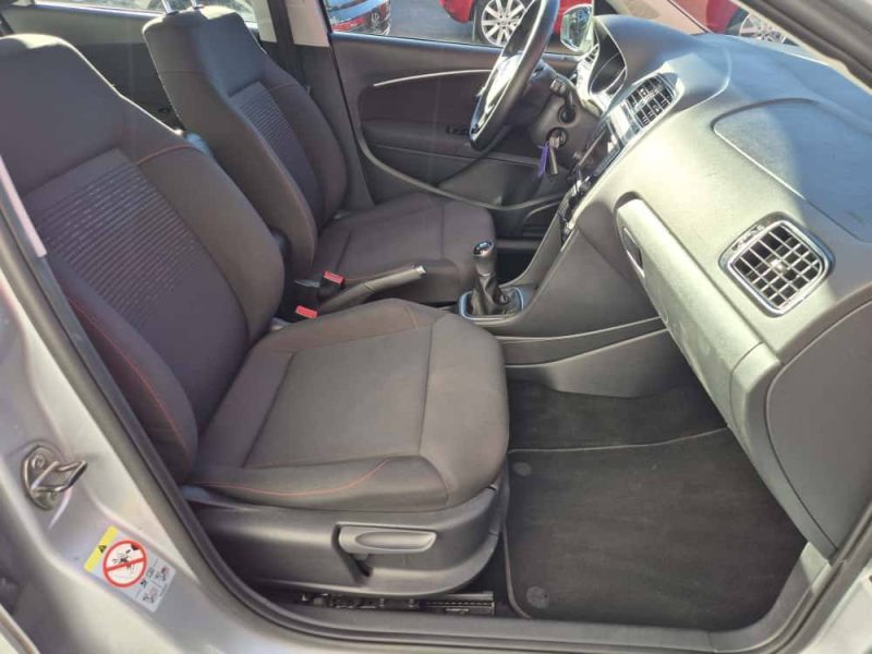 VOLKSWAGEN POLO 1.2 TSI 90CH BLUEMOTION TECHNOLOGY CONFORTLINE BUSINESS 5P 2017