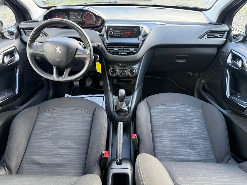 PEUGEOT 208 BUSINESS 