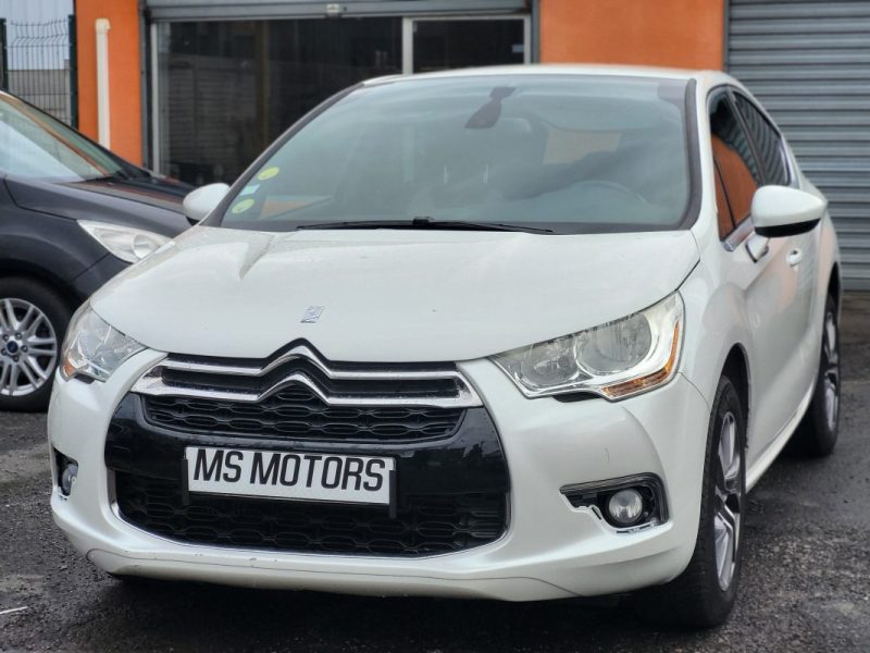 CITROEN DS4 1.6 e-HDI 110 cv - GARANTIE 12 mois - So Chic