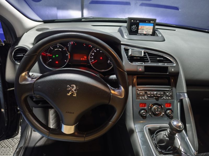 PEUGEOT 3008 1.6 BLUEHDI 120 CV FINITION STYLE  1.6 BLUEHDI 120CH BUSINESS S&S 2015