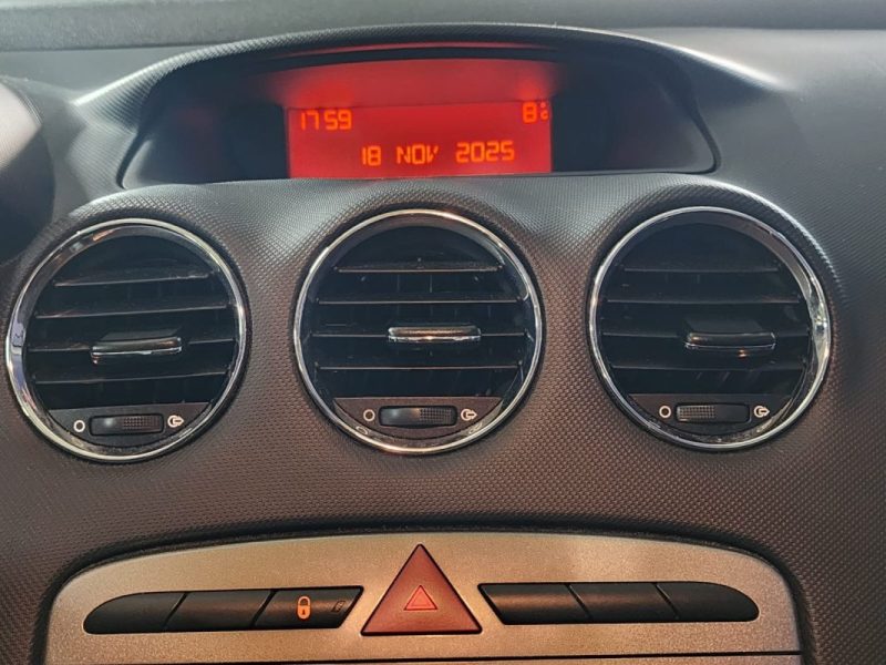 PEUGEOT 3081.6 HDI 110CV  CONFORT - 72500KM -