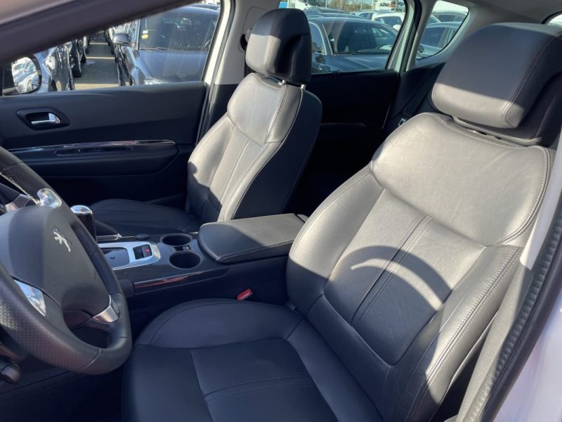 PEUGEOT 3008 1.6 E-HDI115 FAP ROLAND GARROS  GARANTIE 3/12 MOIS 2013