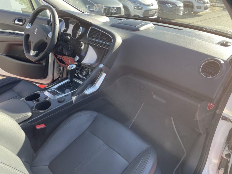 PEUGEOT 3008 1.6 E-HDI115 FAP ROLAND GARROS  GARANTIE 3/12 MOIS 2013