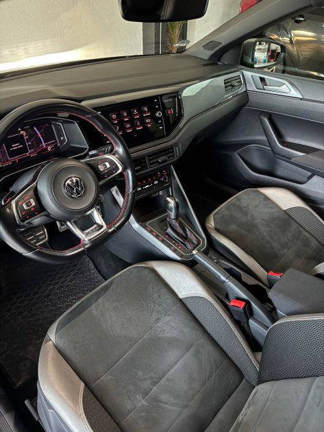 Volkswagen Polo GTI - 200CH - Boite auto - Gris Limestone Métallisé - Garantie 1an - Révisée - 