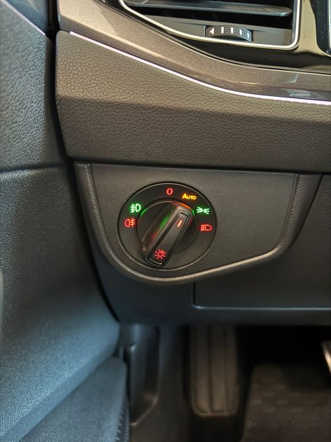 Volkswagen Polo GTI - 200CH - Boite auto - Gris Limestone Métallisé - Garantie 1an - Révisée - 