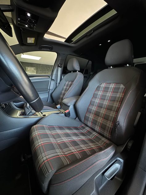 Volkswagen Golf 7 GTI - 220 CH - Boite manuelle - 99.000 km - 5 Portes - Garantie 1an - Révisée 