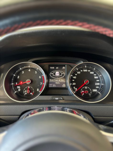 Volkswagen Golf 7 GTI - 220 CH - Boite manuelle - 99.000 km - 5 Portes - Garantie 1an - Révisée 