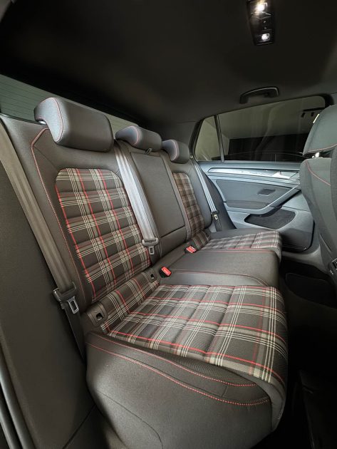 Volkswagen Golf 7 GTI - 220 CH - Boite manuelle - 99.000 km - 5 Portes - Garantie 1an - Révisée 