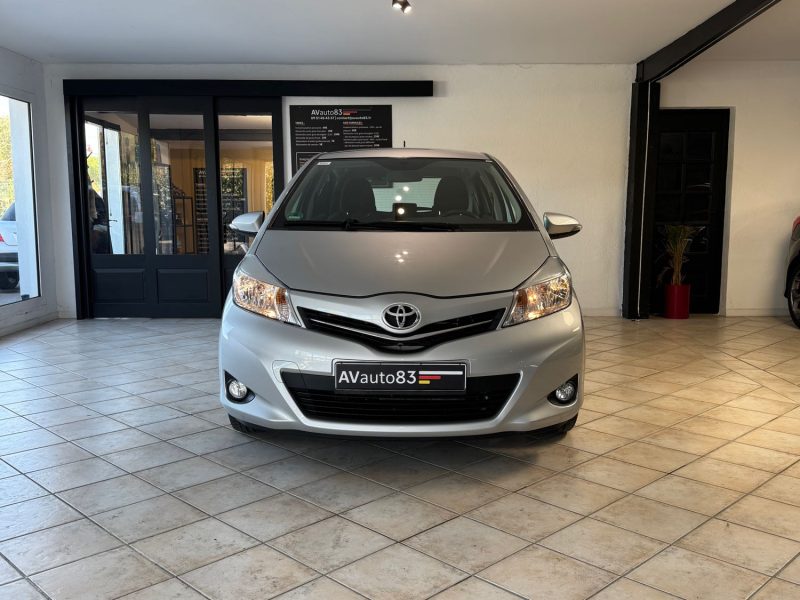 Toyota Yaris 1.3 100Ch - 69.800km - Garantie 1an - Très propre  - Révisée - CT ok 