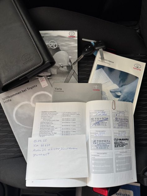 Toyota Yaris 1.3 100Ch - 69.800km - Garantie 1an - Très propre  - Révisée - CT ok 