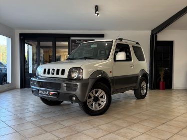 Suzuki Jymny 1.3 VVTI 4WD - 2012 - 35.700KM - Rare & Excellent état - CT ok - Garantie 1an -Attelage