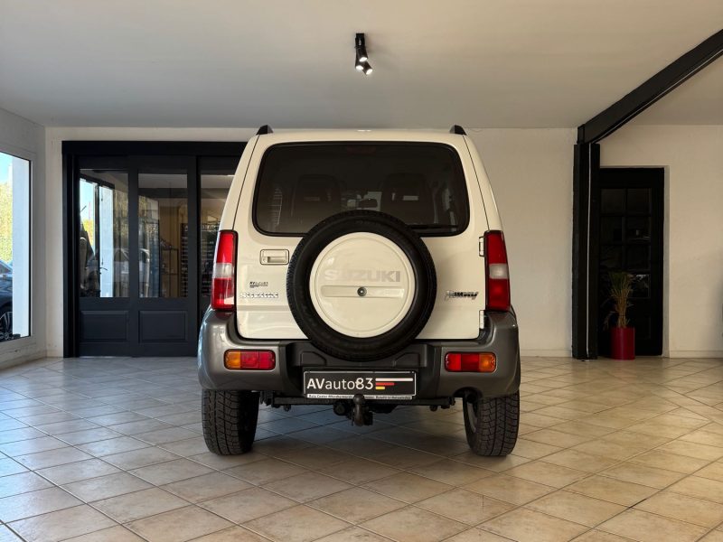 Suzuki Jymny 1.3 VVTI 4WD - 2012 - 35.700KM - Rare & Excellent état - CT ok - Garantie 1an -Attelage