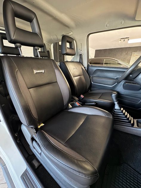 Suzuki Jymny 1.3 VVTI 4WD - 2012 - 35.700KM - Rare & Excellent état - CT ok - Garantie 1an -Attelage