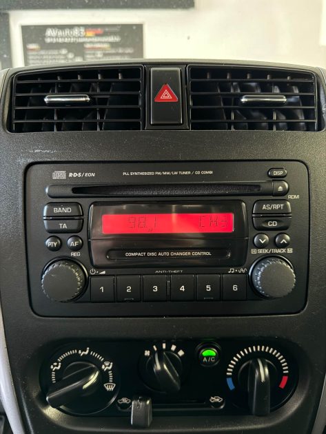 Suzuki Jymny 1.3 VVTI 4WD - 2012 - 35.700KM - Rare & Excellent état - CT ok - Garantie 1an -Attelage