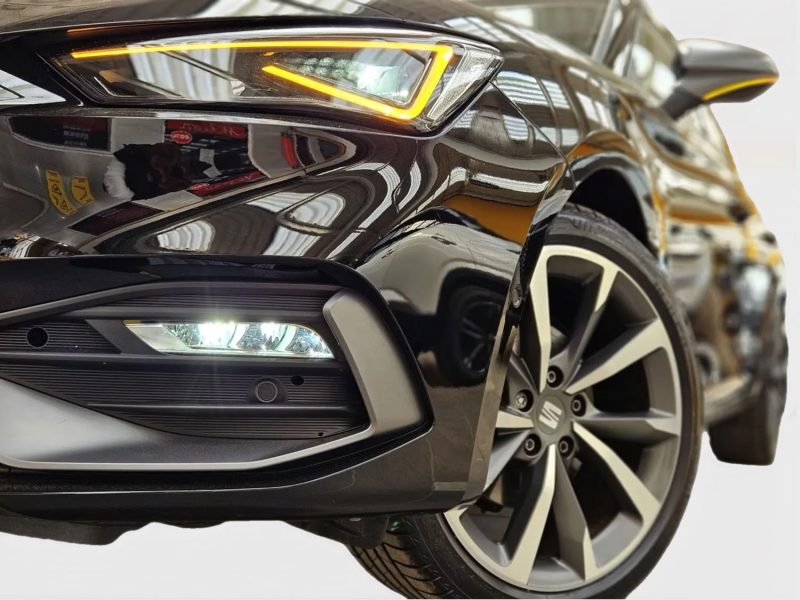 SEAT LEON FR EXCLUSIVE 1.5eTSI 150CV DSG7 2024