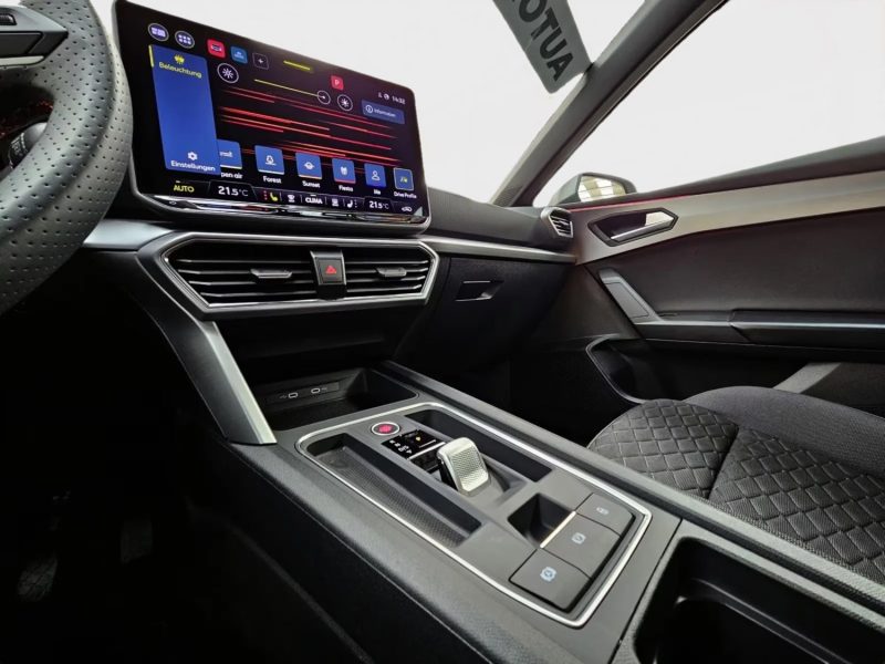 SEAT LEON FR EXCLUSIVE 1.5eTSI 150CV DSG7 2024