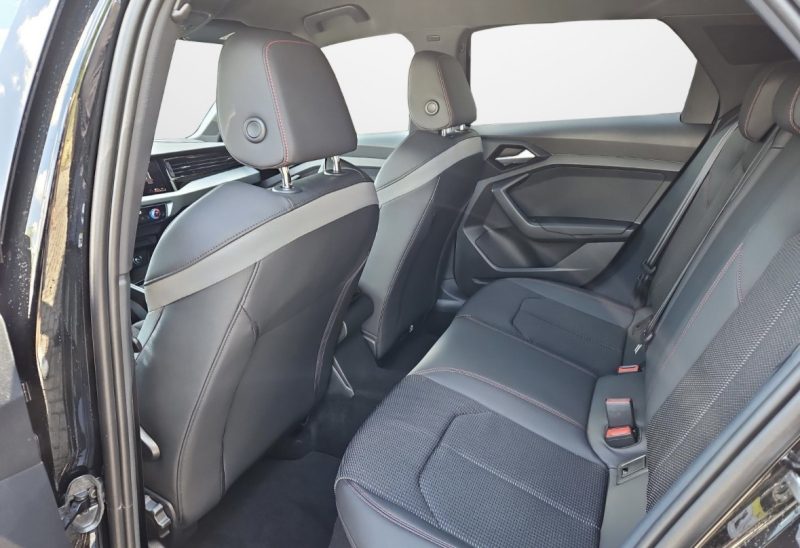 AUDI A1 AUDI A1 SPORTBACK 40 TFSI S TRONIC S LINE 2025 / 615€ PAR MOIS 