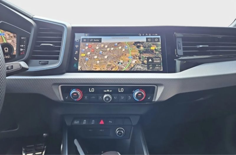 AUDI A1 AUDI A1 SPORTBACK 40 TFSI S TRONIC S LINE 2025 / 615€ PAR MOIS 