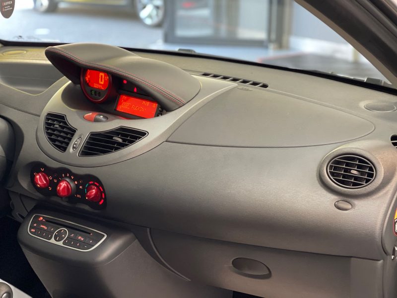 RENAULT TWINGO SEULEMENT 30000KMS 1.2 LEV 16v 75ch RIP CURL QUICKSHIFT 1ERE MAIN GARANTIE 12 MOIS