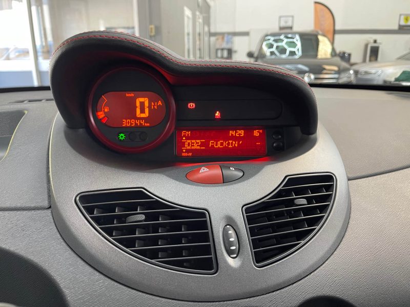 RENAULT TWINGO SEULEMENT 30000KMS 1.2 LEV 16v 75ch RIP CURL QUICKSHIFT 1ERE MAIN GARANTIE 12 MOIS