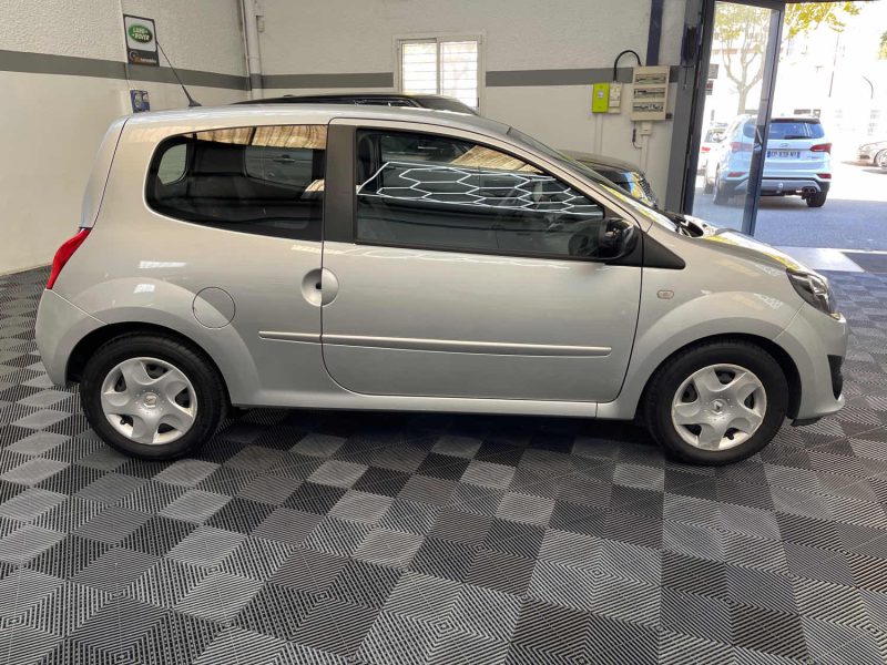 RENAULT TWINGO SEULEMENT 30000KMS 1.2 LEV 16v 75ch RIP CURL QUICKSHIFT 1ERE MAIN GARANTIE 12 MOIS